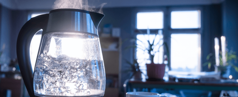 The Disadvantages of Drinking Boiled Water: What You Need to Know