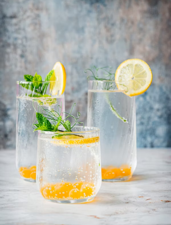 Soda Water vs Sparkling Water: Key Differences Explained